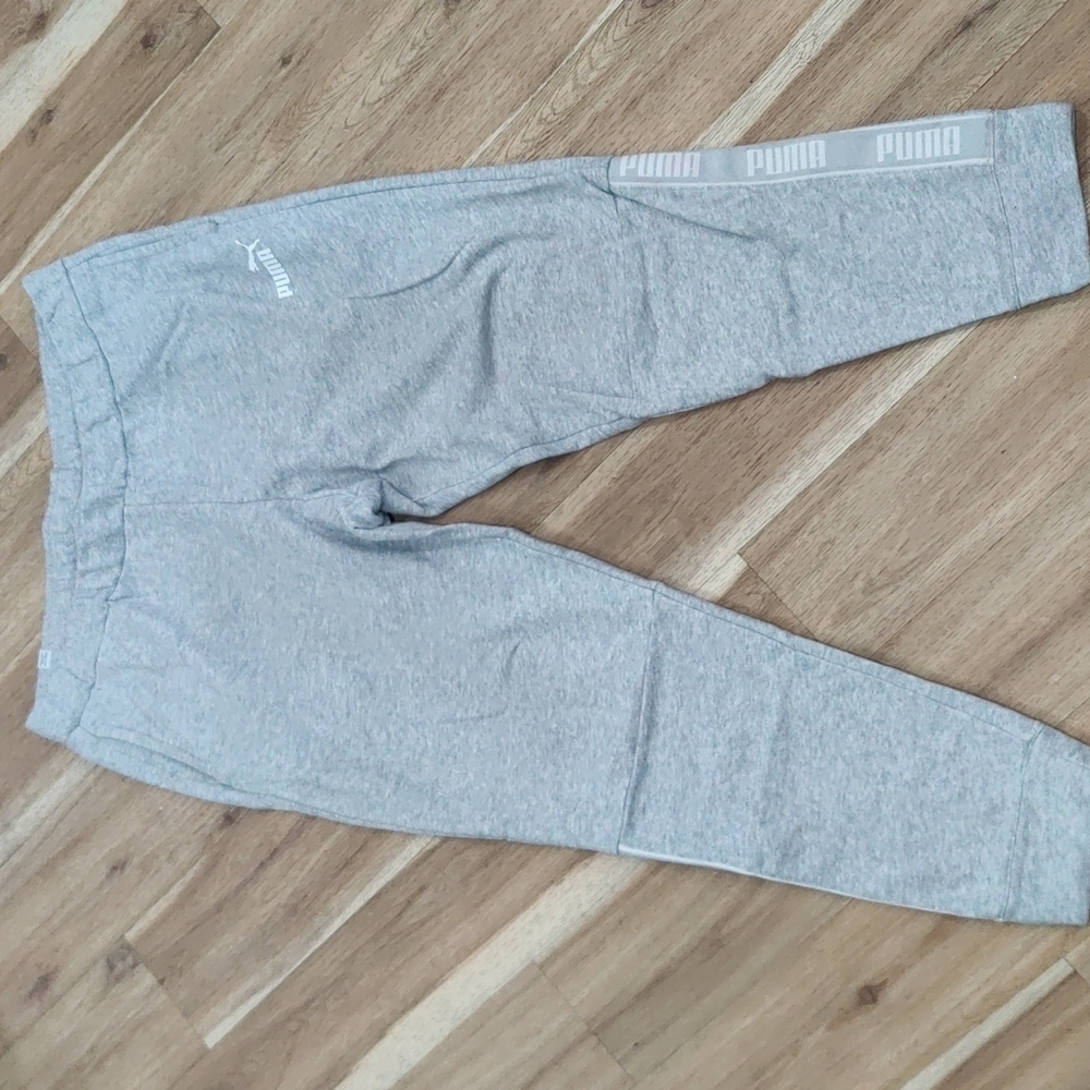 Women joggers